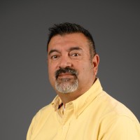 Dr. Julian Viera